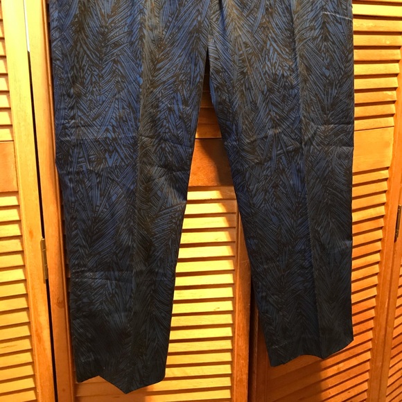 Coldwater Creek Blue & Black Ankle/Cropped Pants - Picture 8 of 8